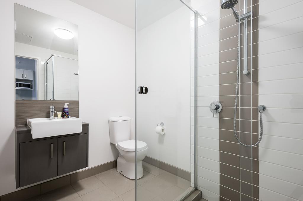 Poplar Sanctuary Apartments メルボルン エクステリア 写真