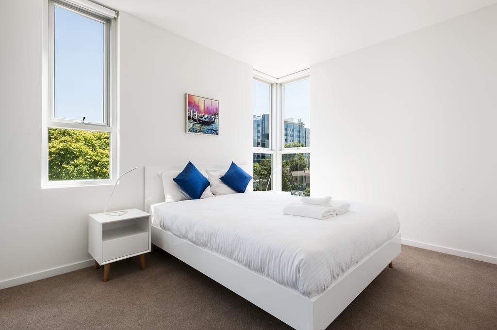 Poplar Sanctuary Apartments メルボルン エクステリア 写真